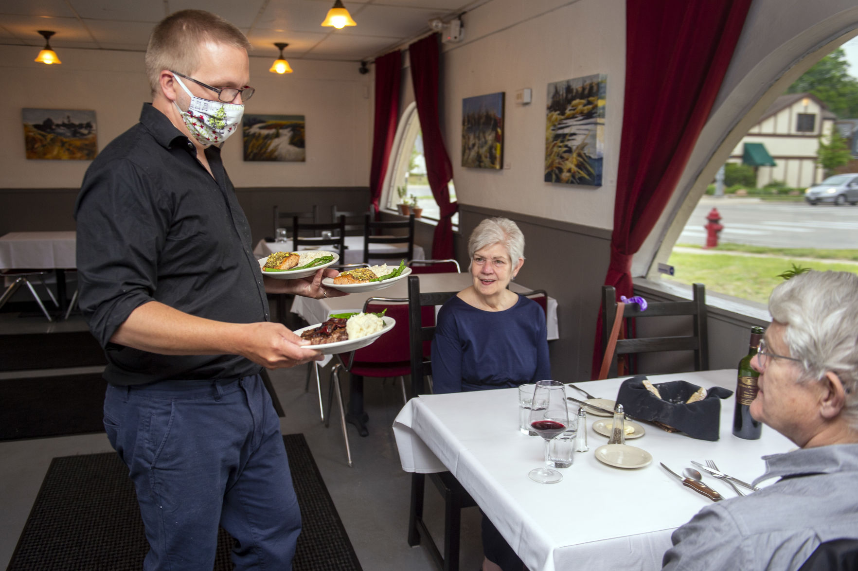 Lincoln reopening